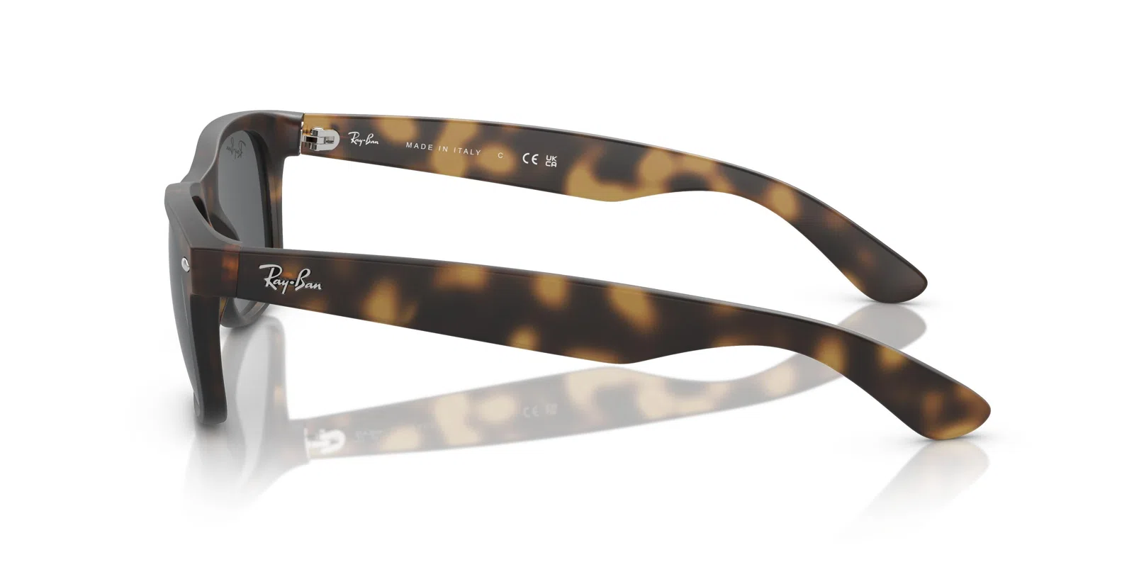 Ray-Ban New Wayfarer 2132F Sunglasses - view 86